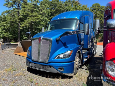 2024 Kenworth T680 6x4 Sleeper Prime Mover (Inoperable)