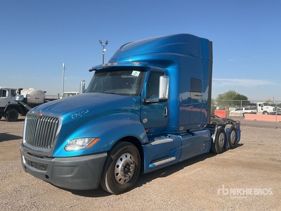 2020 International LT625 6x2 T/A Sleeper Truck Tractor
