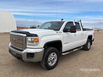 2015 GMC Sierra 2500HD SLE 4x4 Extended Cab بيك اب