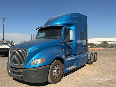 2020 International LT625 6x2 Tracteur routier couchette