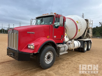 2018 Kenworth T800 6x4 Mixer Truck