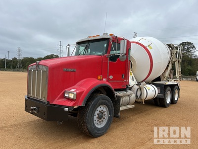 2018 Kenworth T800 6x4 Mixer Truck