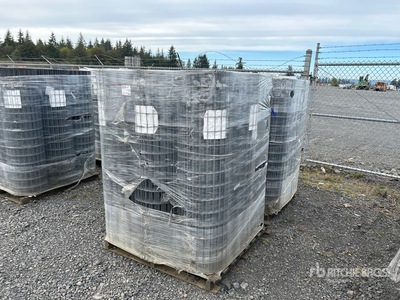 Quantity of (2) Pallets of Fencing