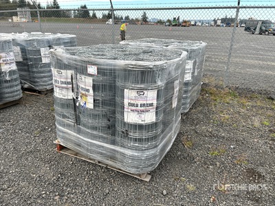 Quantity of (2) Pallets of Fencing