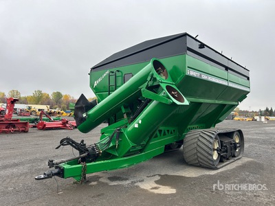 Brent Avalanche 1084 Tracked Grain Cart