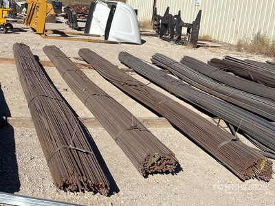 Quantity of (3) Bundles Of .375 in x 20 ft Round Bars معادن متنوعة