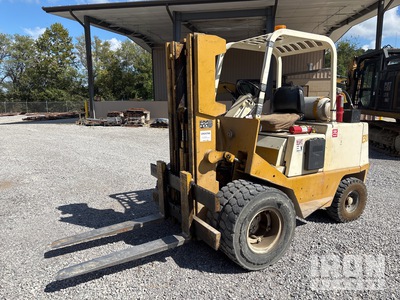 Yale GP-080-LANFBT-086 8000 lb Pneumatic Tire Forklift
