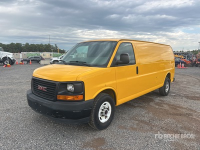 2017 GMC Savana 2500 Cargo Van