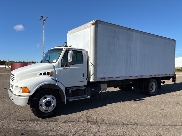 2001 Sterling M7500 4x2 Van Truck