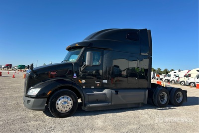 2019 Peterbilt 579 6x4 T/A Sleeper Truck Tractor