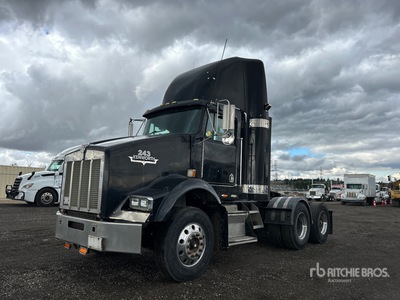 2000 Kenworth T800 6x4 T/A Day Cab Truck Tractor