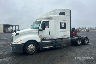 2020 International LT625 6x4 Cabeza Tractora Cabina Dormitorio