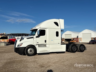 2022 Freightliner Cascadia 126 6x4 Sleeper Truck Tractor