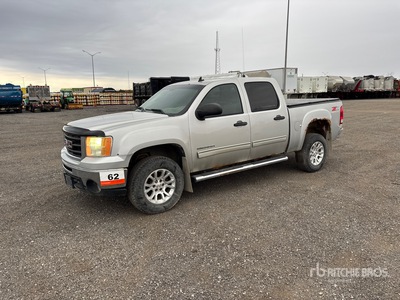 2010 GMC Sierra 1500 4x4 Crew Cab Pickup