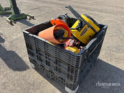 Quantity of Air Blowers and Pumps Divers - Outils à main