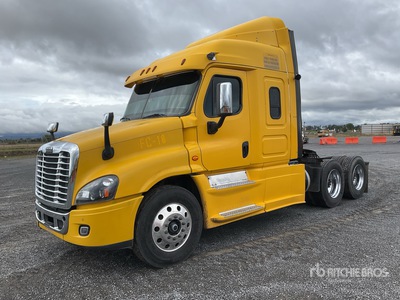 2017 Freightliner Cascadia 125 6x4 Tractocamion con Dormitorio / T/A Sleeper Truck Tractor
