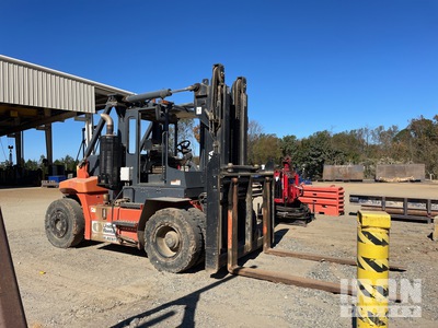 2018 Toyota THD3000-24 30000 lb Pneumatic Tire رافعة شوكية (Inoperable)