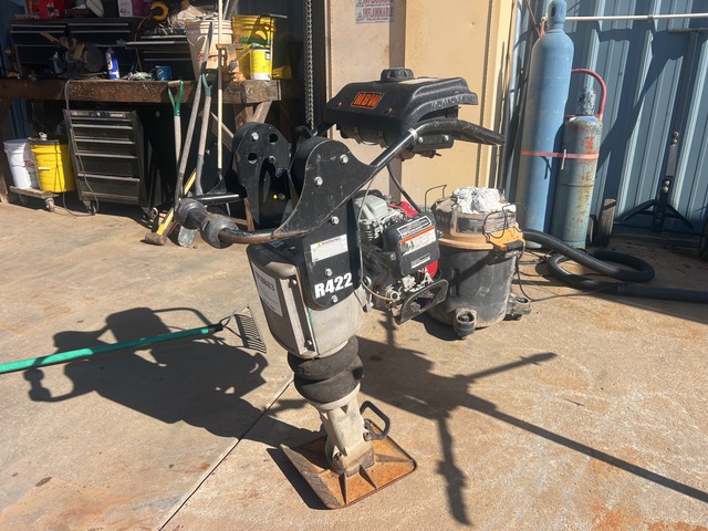 MBW R422 Jumping Jack Tamper MBW R422 Jumping Jack Tamper