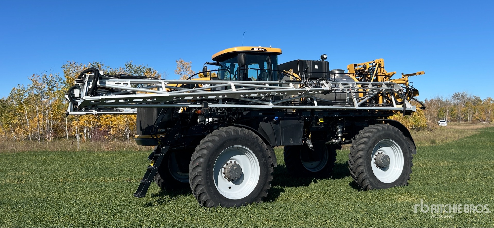 Rogator 1100 120 ft 4x4 High Clearance Self-Propelled Sprayer