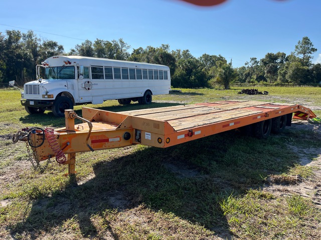 1999 Interstate 24 ft T/A Equipment Trailer