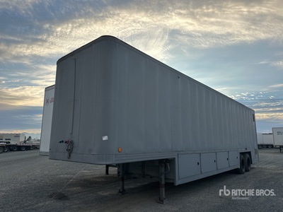 1980 Fruehauf W27-N8-T2-46-6 T/A office trailer