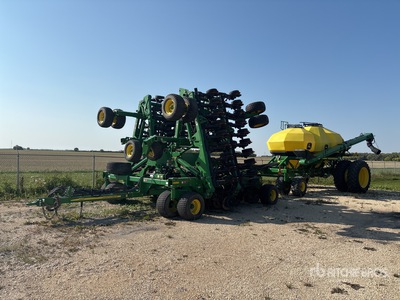 2012 John Deere 1890 50 ft Disc Air Drill