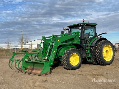 2011 John Deere 7200R Tracteur agricole 4WD