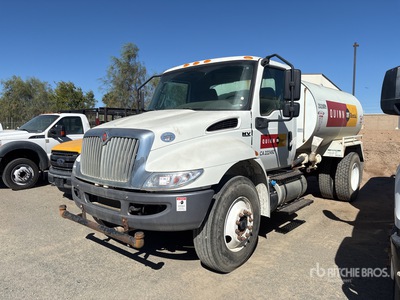 2022 International MV607 2000 gal 4x2 Water Truck