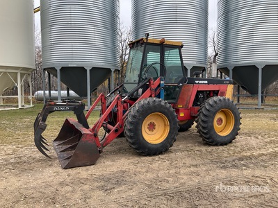 Versatile 276 Bi-Directional Tractor