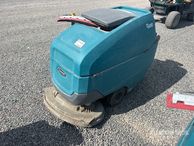 2022 Tennant T600E Walk-Behind Electric Floor Scrubber
