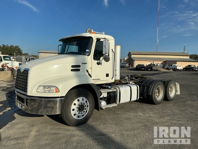 2015 Mack CXU613 6x4 T/A Day Cab Truck Tractor