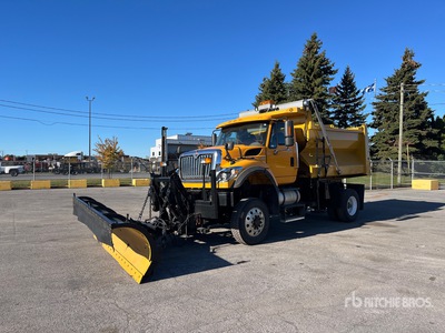 2011 International 7500 SFA 4x4 Snow Plow Truck