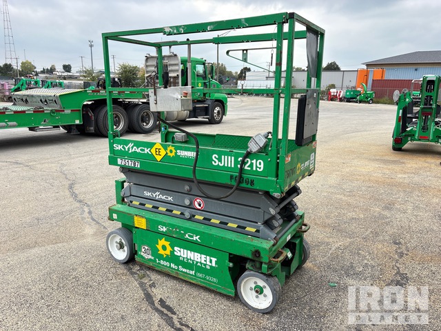 ELEVADOR TIJERA 2015 SKYJACK SJIII3219