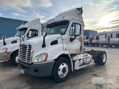 2014 Freightliner Cascadia 4x2 Tracteur routier (Inoperable)