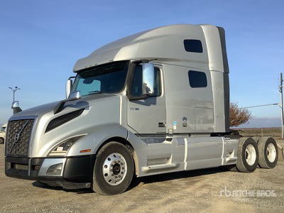 2020 Volvo VNL760 6x4 T/A Sleeper Truck Tractor