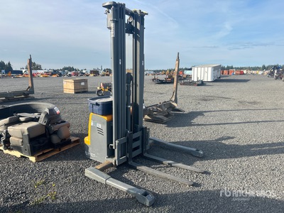 2023 Apollo A3030 3300 lb Electric Stacker
