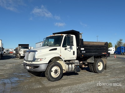 2018 International 4300 4x2 2-Achs Kipper-Lkw
