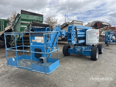 2014 Genie Z45 4WD Diesel Articulating Boom Lift