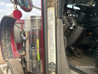 2019 Peterbilt 389 6x4 T/A Sleeper Truck Tractor