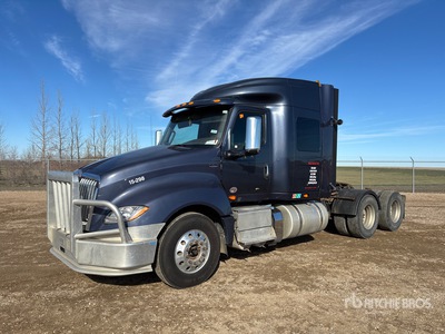 2018 International LT625 6x4 تراكتور شاحنة كابينة النوم (ثنائية المحور)