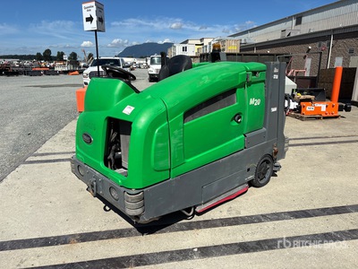 2018 Tennant M20 Ride-On Balayeuse