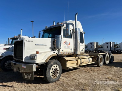 2013 Western Star 4900SA 8x6 Cabeza Tractora Cabina Dormitorio (Inoperable)