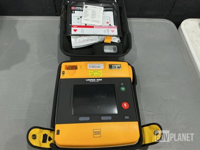 Physio-Control LifePak 1000 Defibrillator