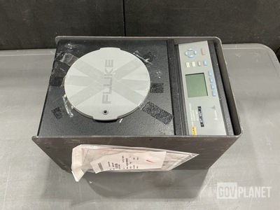 Fluke 4181 Precision Infrared Calibrator