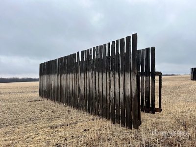 Quantity of (2) 30 ft x 8 ft 6 in Free Standing Recinzione antivento