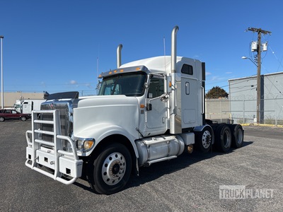 2011 International 9900i 6x4 Sleeper Truck Tractor