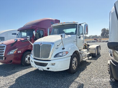 2013 International Prostar+ 6x4 T/A Dagcabine Trekker (Inoperable)