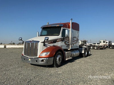 2017 Peterbilt 579 6x4 T/A Slaapcabine Trekker