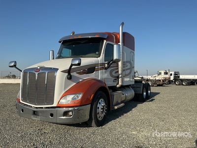 2017 Peterbilt 579 6x4 تراكتور شاحنة كابينة النوم (ثنائية المحور)