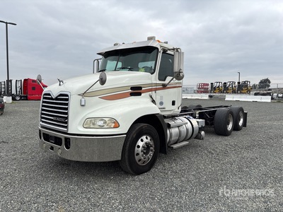 2018 Mack CXU613 6x4 Cab and Chassis